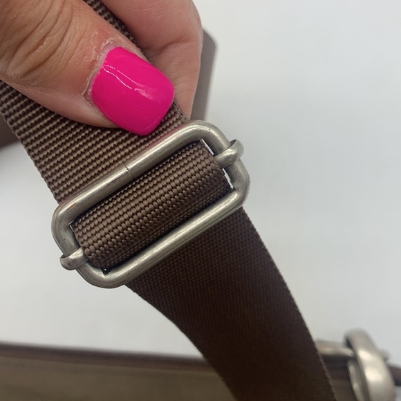 Baggallini Brown Crossbody Nylon 3 Front Pocket Bag for Travel everyday MCB3796I - Picture 8 of 15